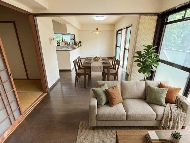3LDK apartment in Tokoname, Aichi - Photo 1