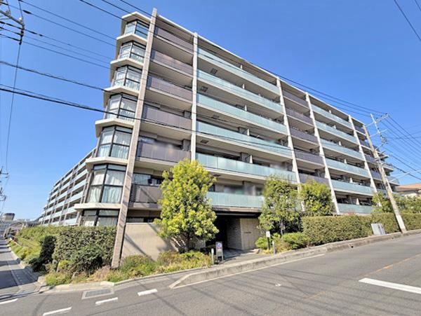 3LDK apartment in Urawa Ward, Saitama - Photo 1