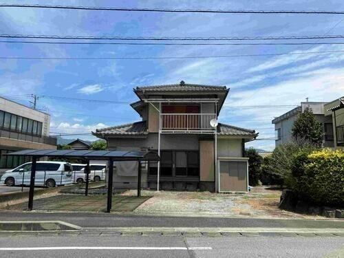 7DK house in Kofu, Yamanashi - Photo 1