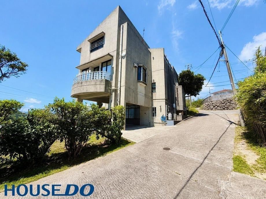 4LDK house in Okinawa, Okinawa - Photo 1