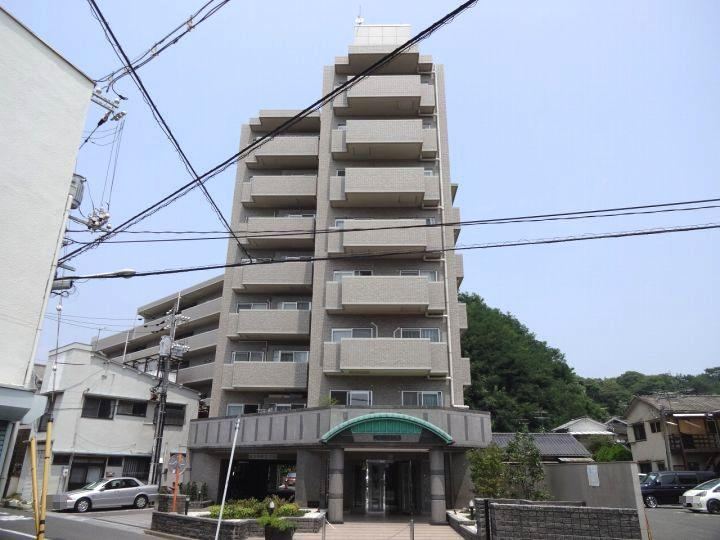2LDK apartment in Naka Ward, Hiroshima - Photo 1