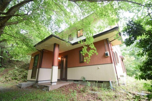4LDK house in Izu, Shizuoka - Photo 1