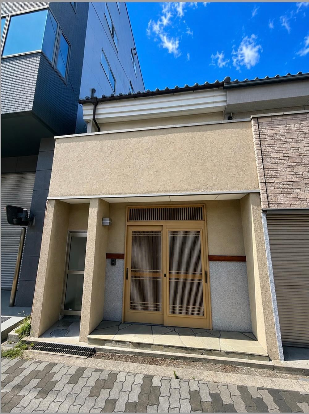 3LDK house in Higashisumiyoshi Ward, Osaka - Photo 1