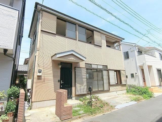 4LDK house in Iwatsuki Ward, Saitama - Photo 1