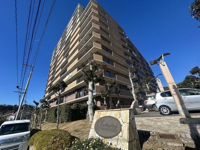 3LDK apartment in Yokosuka, Kanagawa - Photo 1