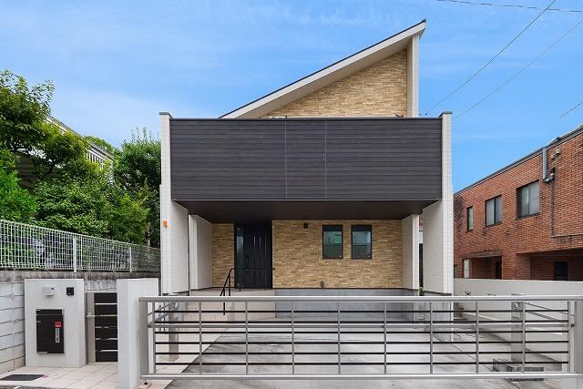 4LDK house in Suginami Ward, Tokyo - Photo 1