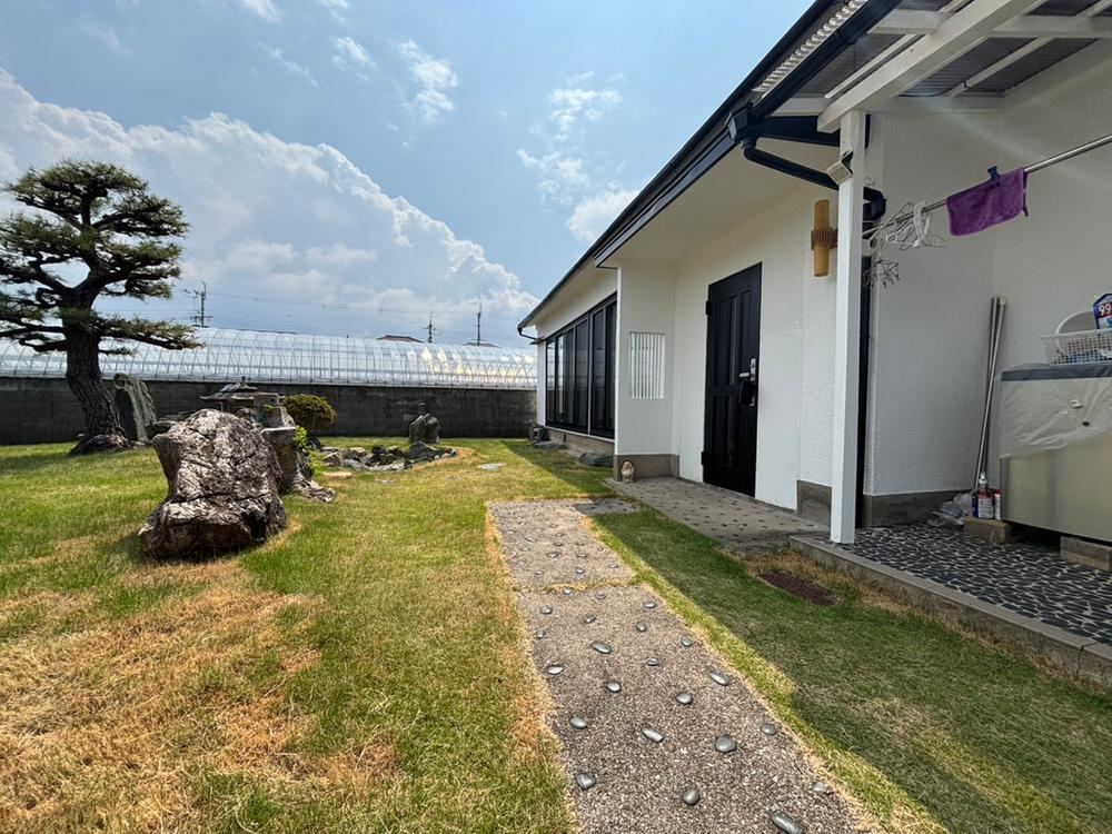 3LDK house in Kaizuka, Osaka - Photo 1
