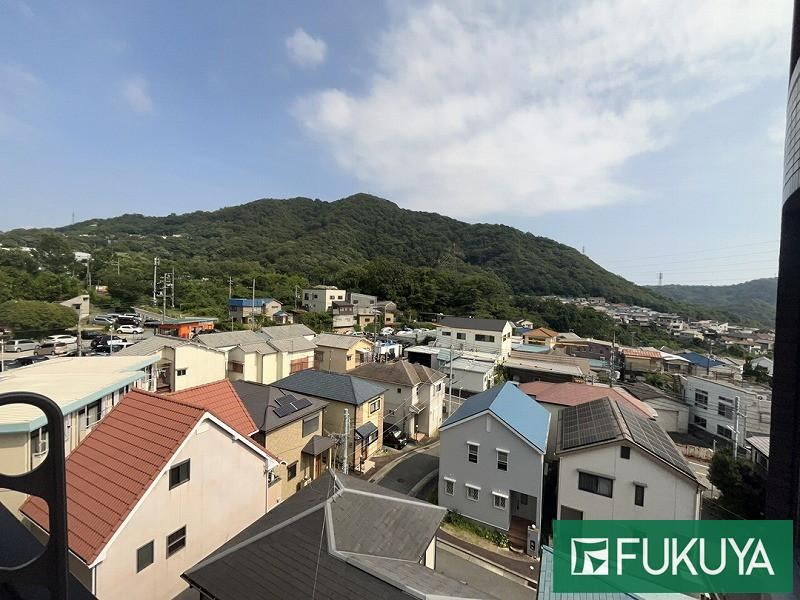 3LDK apartment in Suma Ward, Kobe, Hyogo - Photo 1