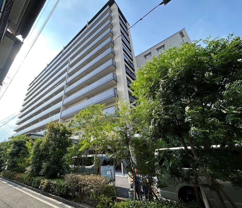 3LDK apartment in Ikeda, Osaka - Photo 1