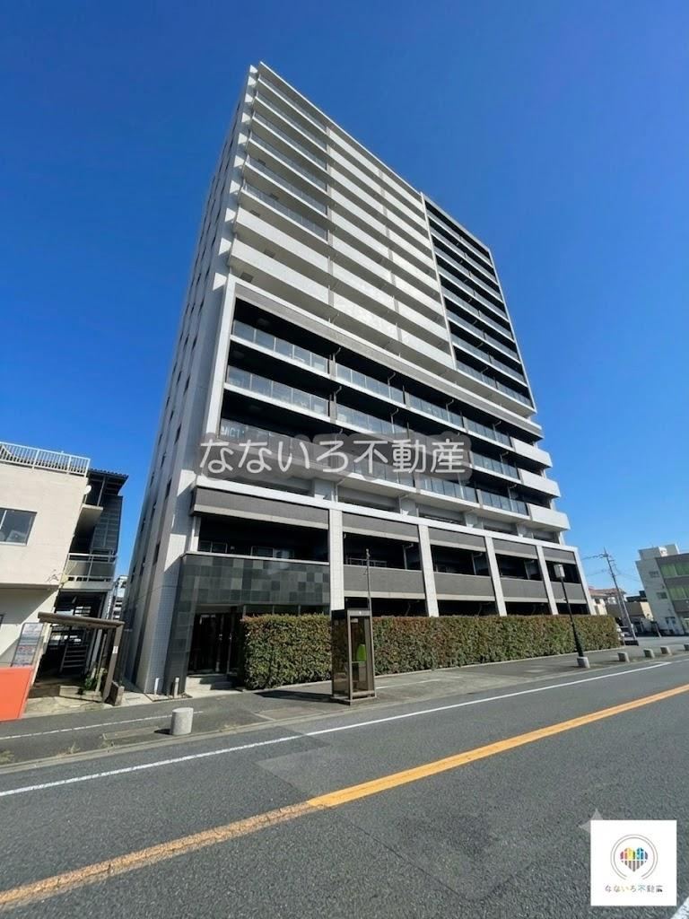 4LDK apartment in Koga, Ibaraki - Photo 1