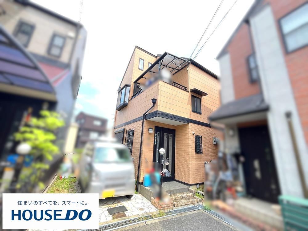 4LDK house in Hirakata, Osaka - Photo 1