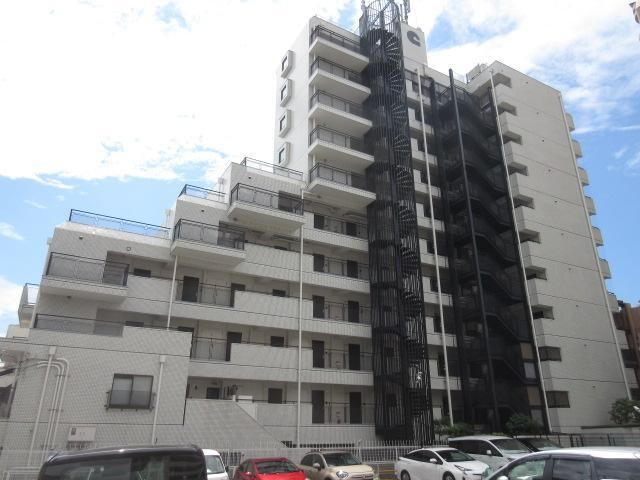 studio apartment in Higashinada Ward, Kobe, Hyogo - Photo 1