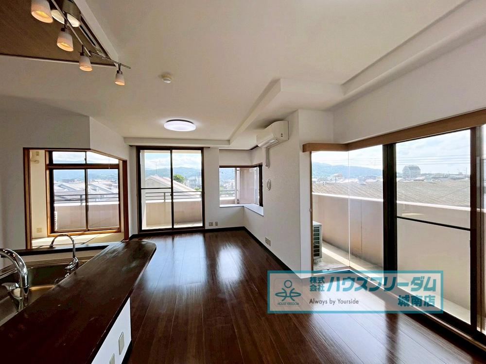 4LDK apartment in Nakagawa, Fukuoka - Photo 1