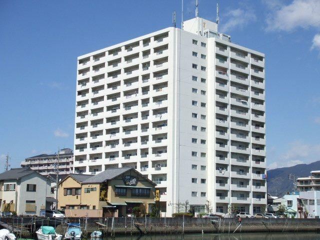 3LDK apartment in Shimizu Ward, Shizuoka - Photo 1