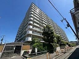3LDK apartment in Higashinari Ward, Osaka - Photo 1