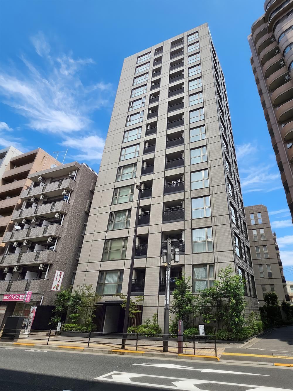 3LDK apartment in Kita Ward, Tokyo - Photo 1