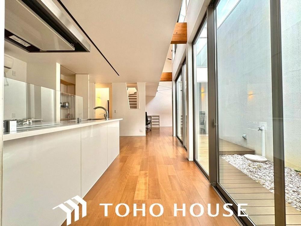 3LDK house in Hirakata, Osaka - Photo 1