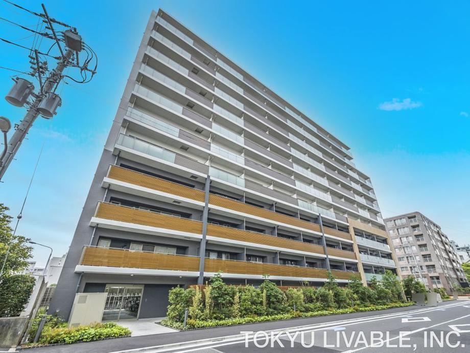 1LDK apartment in Koto Ward, Tokyo - Photo 1