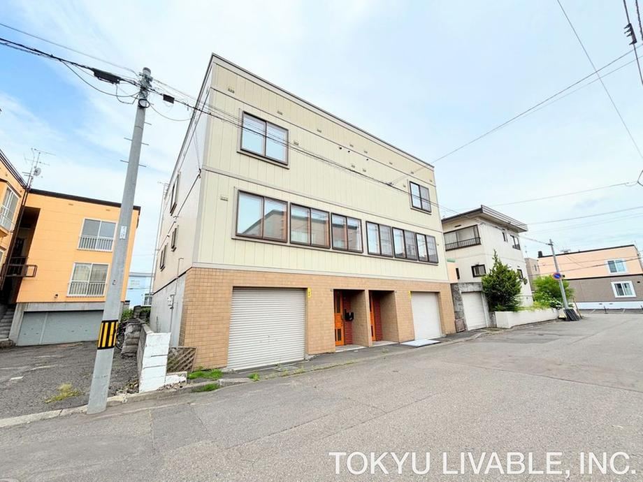 156 m² land in Higashi Ward, Sapporo, Hokkaido - Photo 1