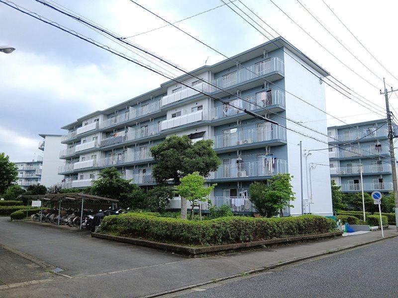 3LDK apartment in Sayama, Saitama - Photo 1