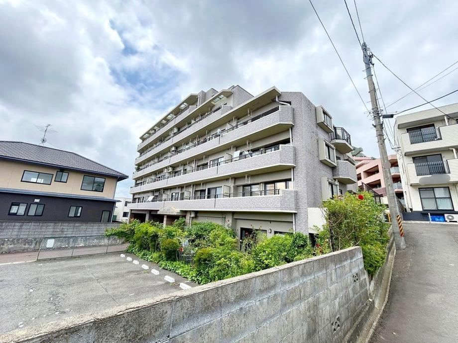 3DK apartment in Aoba Ward, Sendai, Miyagi - Photo 1