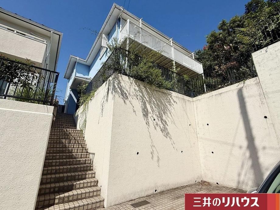 4LDK house in Totsuka Ward, Yokohama, Kanagawa - Photo 1