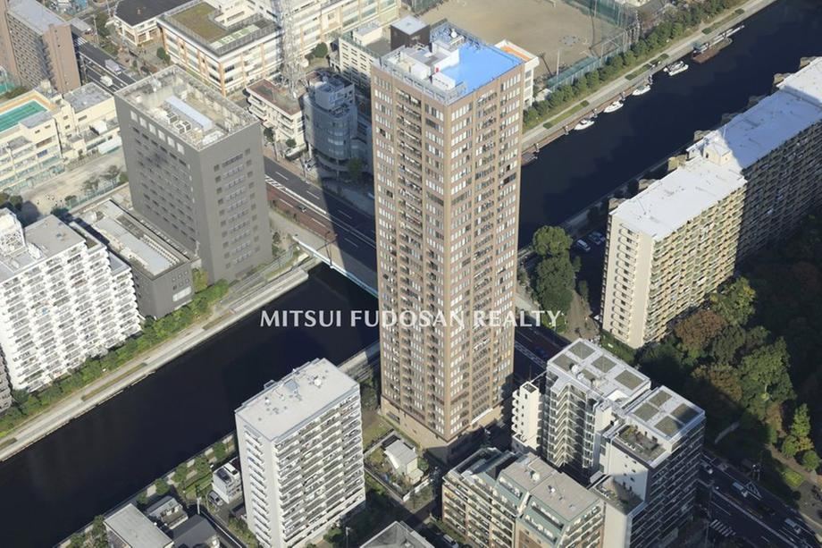 2LDK apartment in Koto Ward, Tokyo - Photo 1