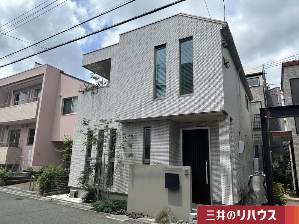 3LDK house in Setagaya Ward, Tokyo - Photo 1