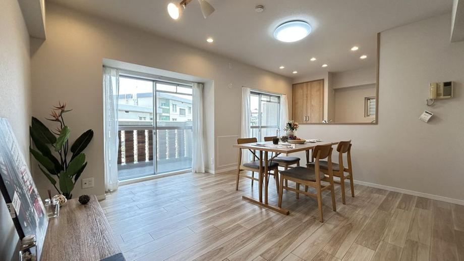 3LDK apartment in Toyonaka, Osaka - Photo 1