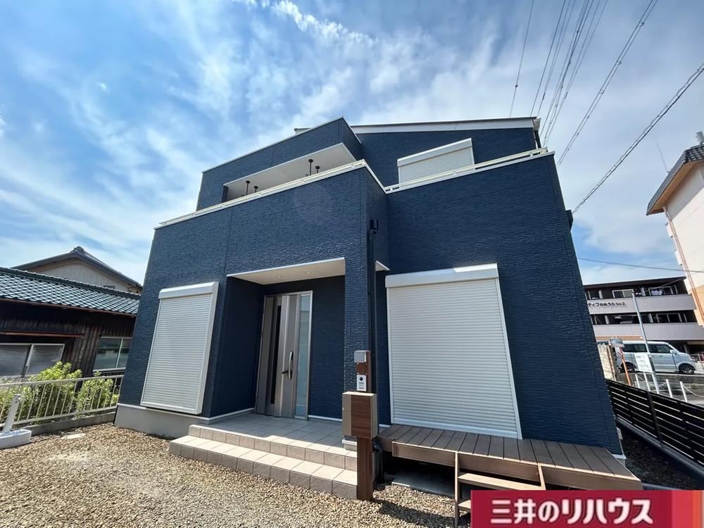 4LDK house in Takahama, Aichi - Photo 1