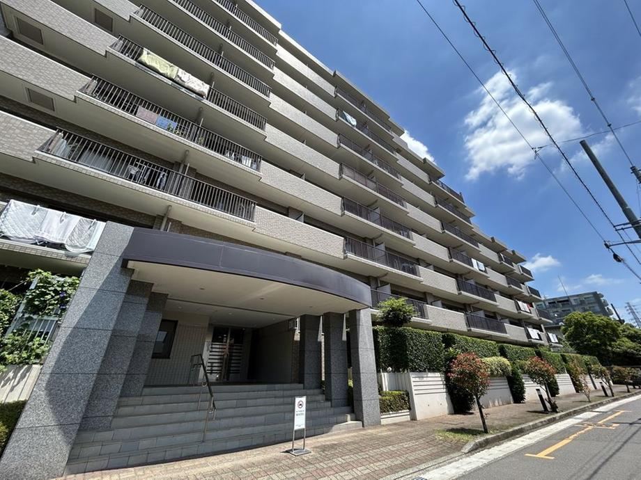 3LDK apartment in Kita Ward, Saitama - Photo 1
