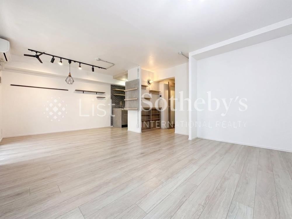 2LDK apartment in Tama Ward, Kawasaki, Kanagawa - Photo 1