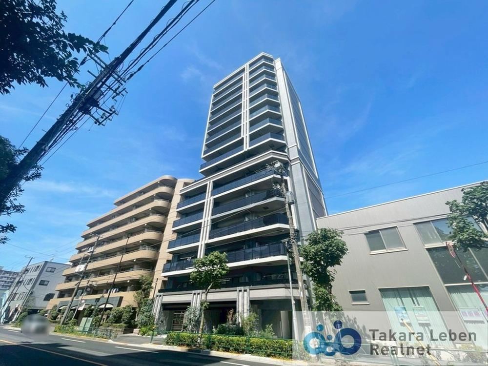 2LDK apartment in Edogawa Ward, Tokyo - Photo 1
