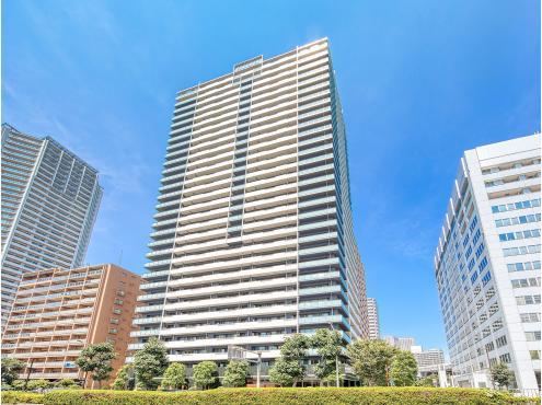 2LDK apartment in Minato Ward, Tokyo - Photo 1