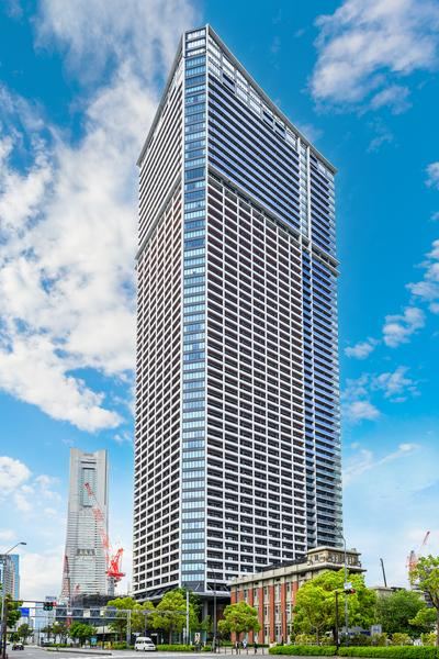 3LDK apartment in Naka Ward, Yokohama, Kanagawa - Photo 1