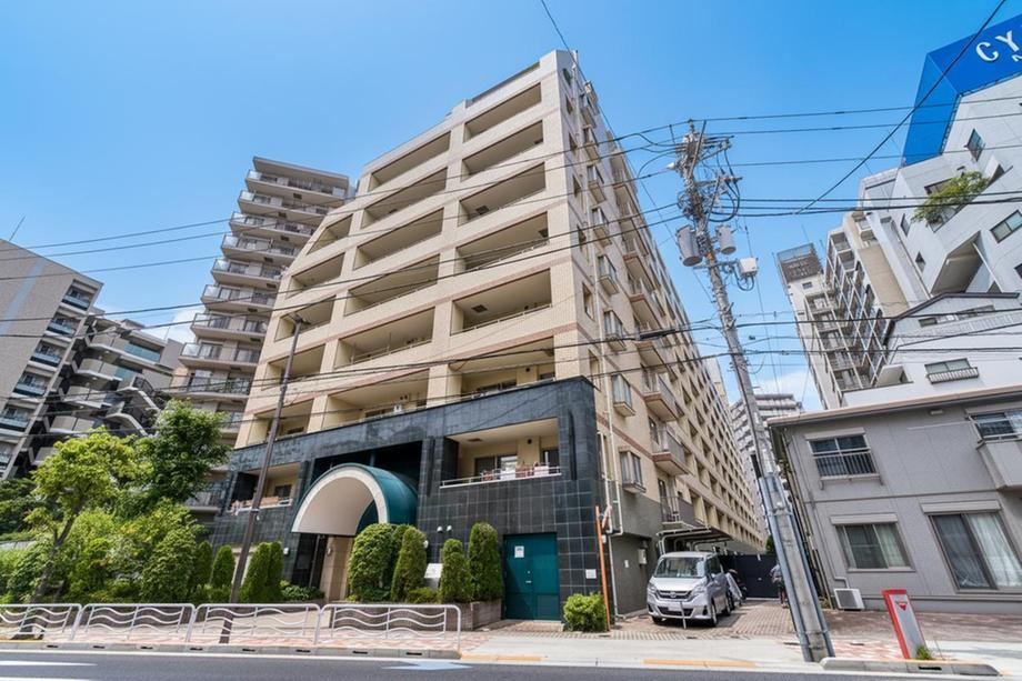 3LDK apartment in Koto Ward, Tokyo - Photo 1