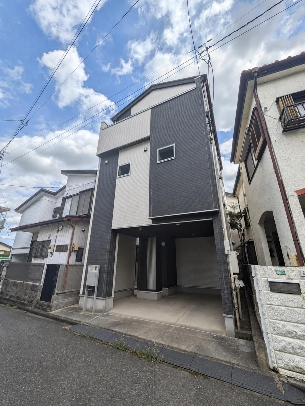 3LDK house in Midori Ward, Saitama - Photo 1