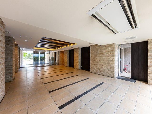 3LDK apartment in Nagareyama, Chiba - Photo 1