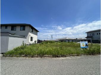 plot of land in Nanao