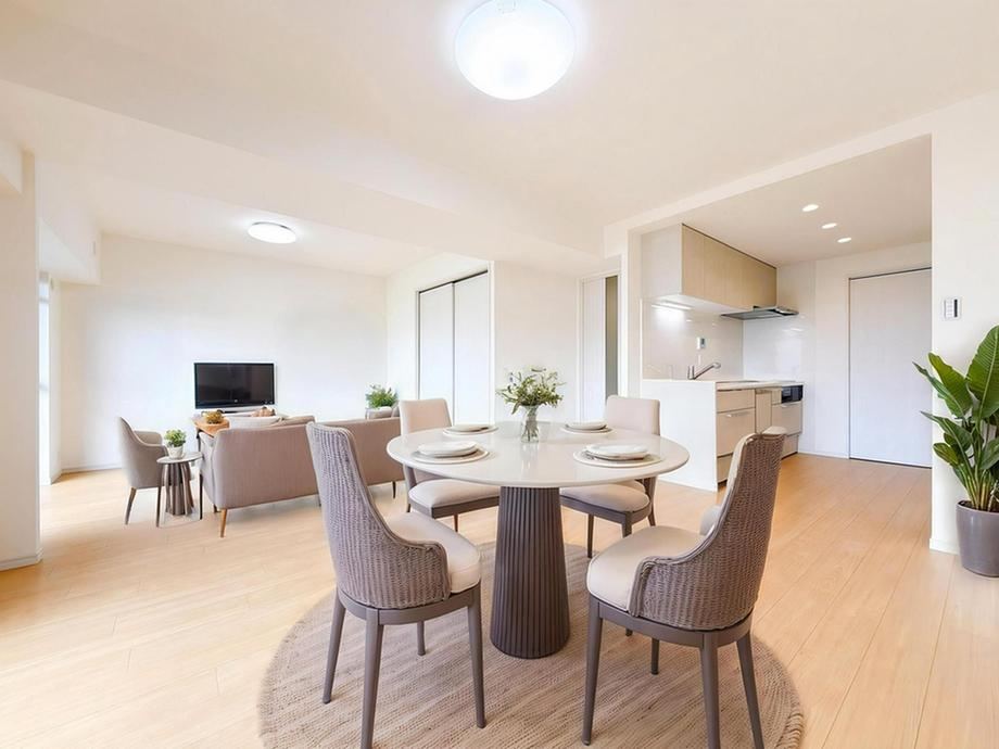 3LDK apartment in Komaki, Aichi - Photo 1