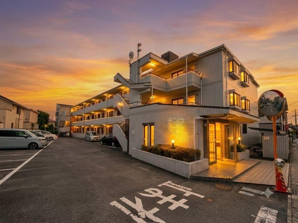 2LDK+S apartment in Sakura, Chiba - Photo 1