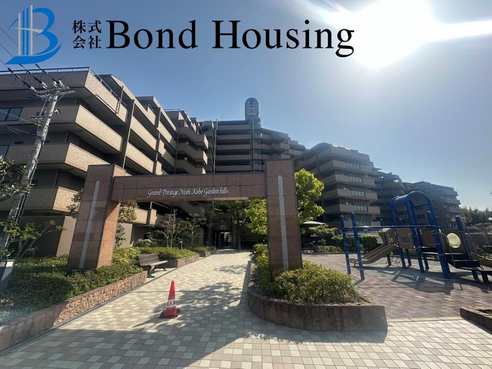2LDK apartment in Nishi Ward, Kobe, Hyogo - Photo 1
