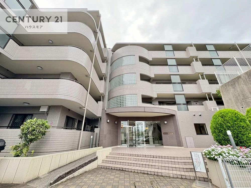 3LDK apartment in Matsudo, Chiba - Photo 1