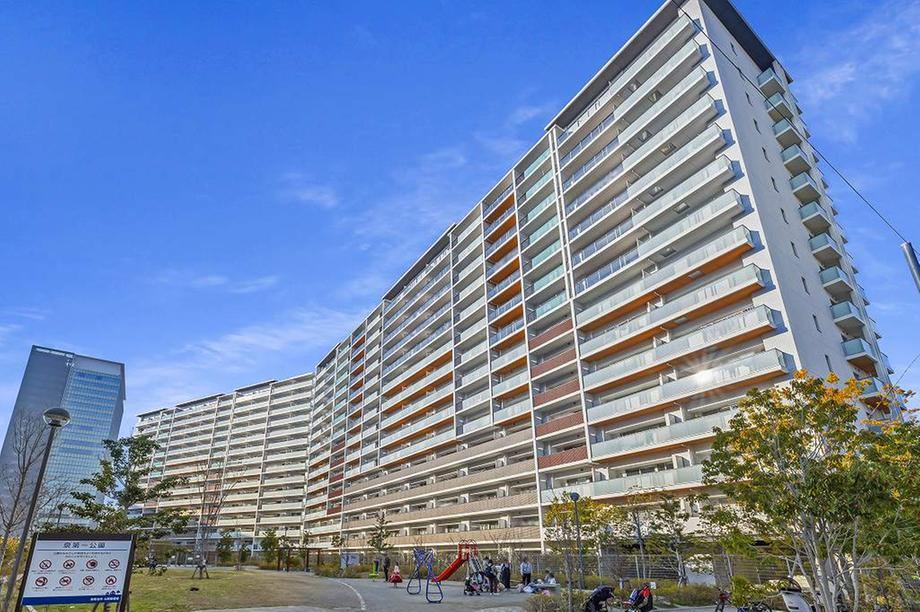 2LDK apartment in Ebina, Kanagawa - Photo 1