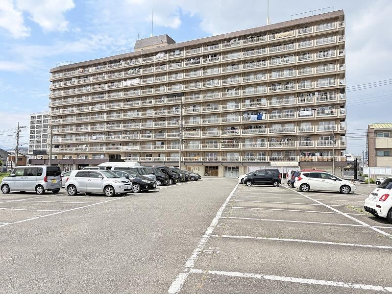 3LDK apartment in Takasaki, Gunma - Photo 1