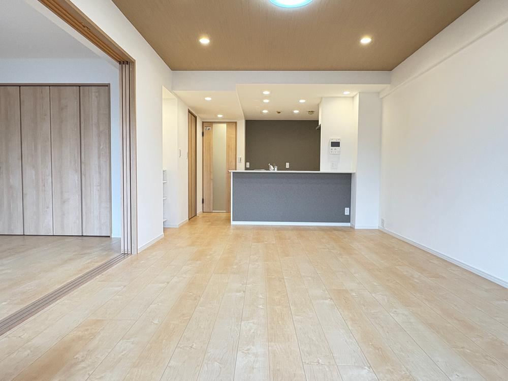 3LDK apartment in Kanazawa Ward, Yokohama, Kanagawa - Photo 1
