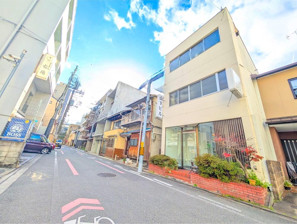 4LDK house in Nakagyo Ward, Kyoto - Photo 1