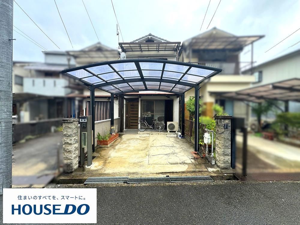 3DK house in Hirakata, Osaka - Photo 1