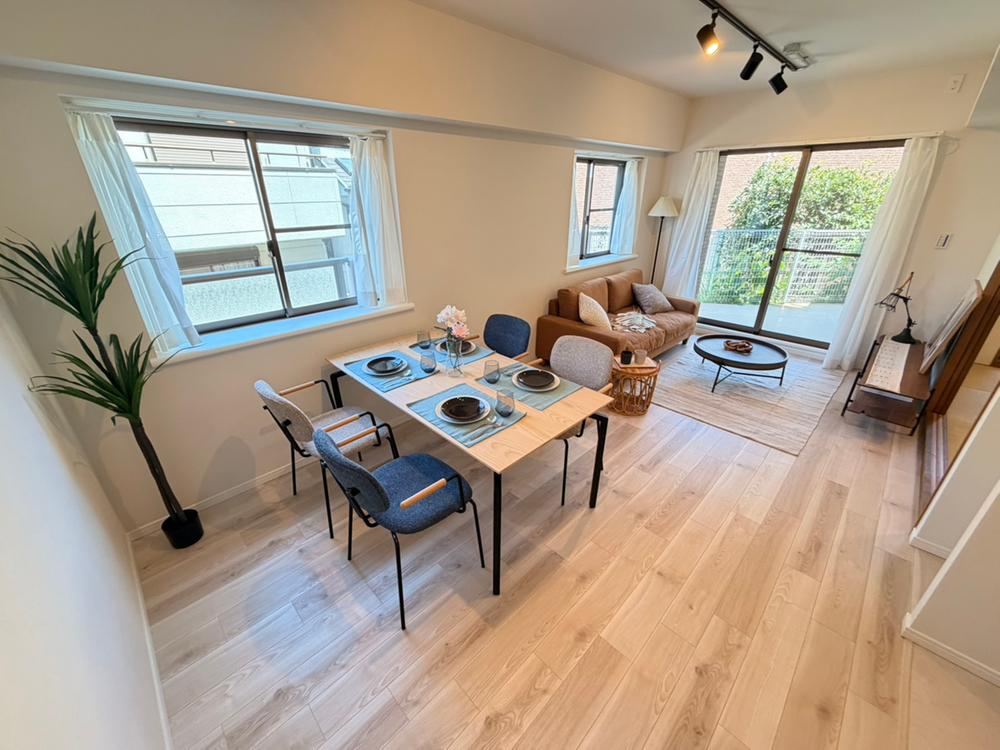 4LDK apartment in Nishi Ward, Yokohama, Kanagawa - Photo 1