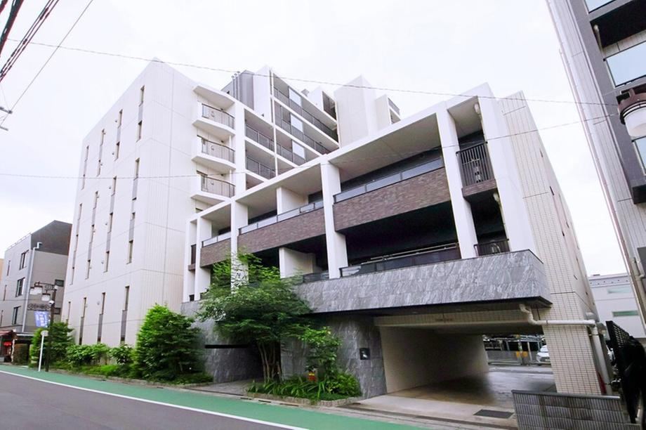 2LDK apartment in Nerima Ward, Tokyo - Photo 1